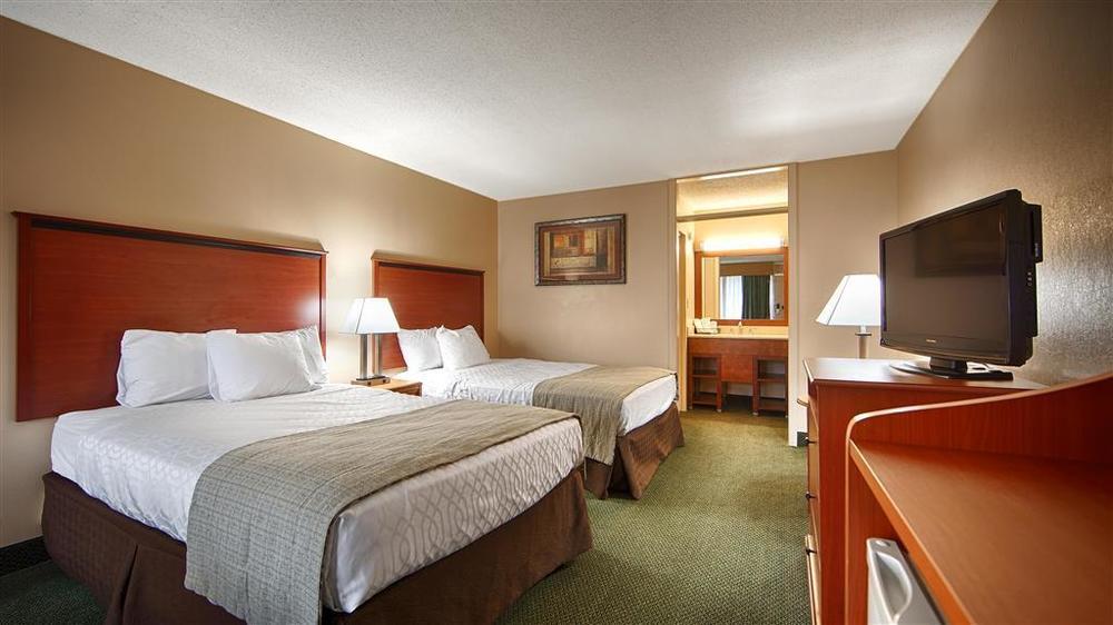 Magnuson Hotel Mountain View Covington Room photo